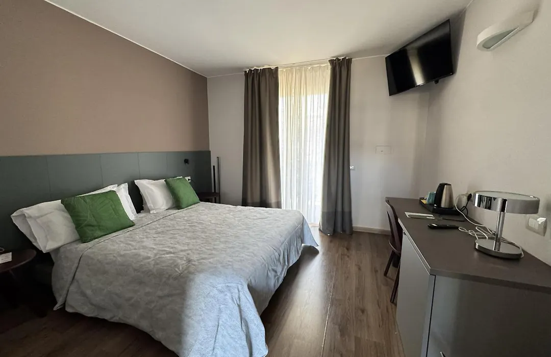 Hotel Royal-1